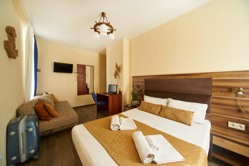 Мини-отель Маяк Севастополь