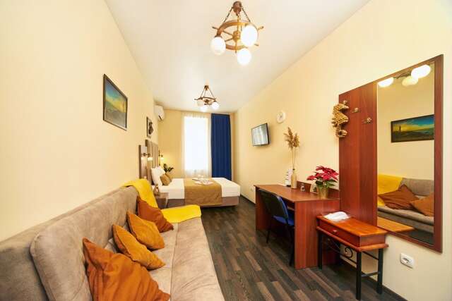 Мини-отель Маяк Севастополь-22